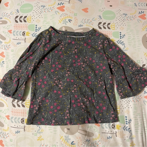 OshKosh B’gosh | Floral Print Bell-sleeve Top - Picture 3 of 4